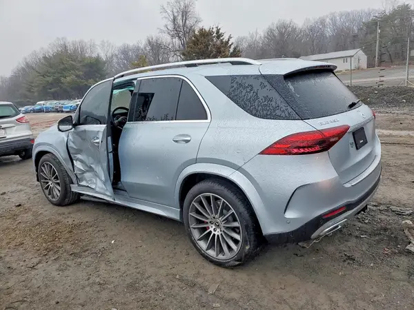 4JGFB5KB3RB098468 2024 MERCEDES-BENZ GLE - Image 2