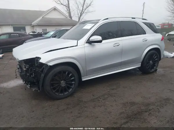 4JGFB5KB5LA218655 2020 MERCEDES-BENZ GLE - Image 2