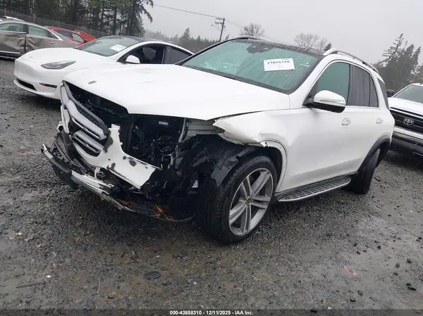 4JGFB5KB5NA703106 2022 MERCEDES-BENZ GLE - Image 2