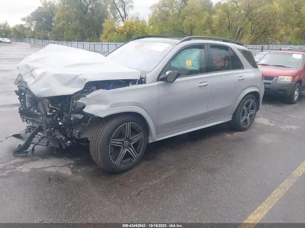 4JGFB5KB5RB103587 2024 MERCEDES-BENZ GLE - Image 2