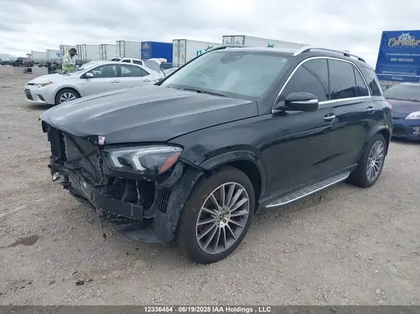 4JGFB5KB6MA483702 2021 MERCEDES-BENZ GLE - Image 2