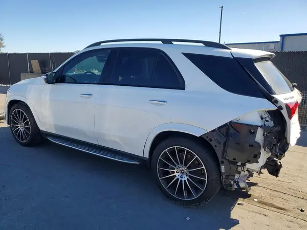 4JGFB5KB6MA561167 2021 MERCEDES-BENZ GLE - Image 2