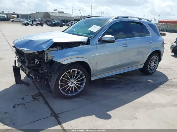4JGFB5KB6RB139837 2024 MERCEDES-BENZ GLE - Image 2
