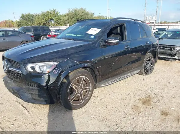 4JGFB5KB7LA245016 2020 MERCEDES-BENZ GLE - Image 2