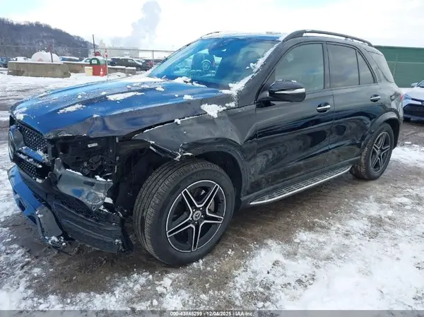 4JGFB5KB7NA653065 2022 MERCEDES-BENZ GLE - Image 2