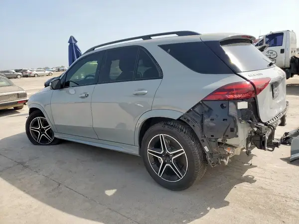 4JGFB5KB7RA988560 2024 MERCEDES-BENZ GLE - Image 2