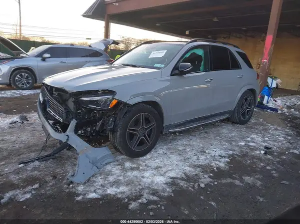 4JGFB5KB7RB201942 2024 MERCEDES-BENZ GLE - Image 2