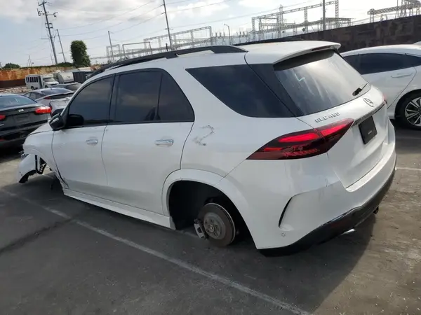 4JGFB5KB8RB048875 2024 MERCEDES-BENZ GLE - Image 2