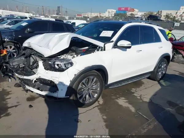 4JGFB5KBXLA229344 2020 MERCEDES-BENZ GLE - Image 2