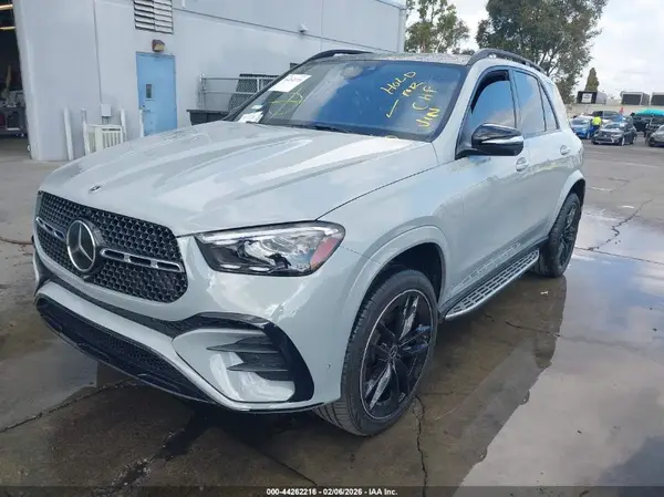 4JGFB8FB3RB230382 2024 MERCEDES-BENZ GLE - Image 2