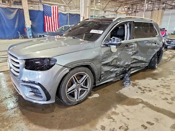 4JGFF5KE1TB634033 2026 MERCEDES-BENZ GLS-KLASSE - Image 1
