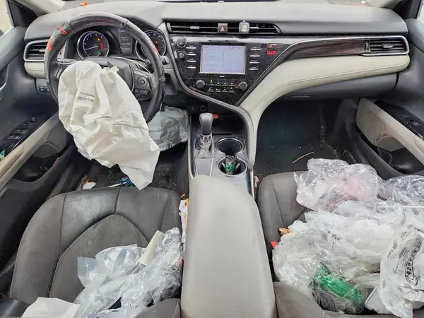 4T1A11AK1LU887351 2020 TOYOTA CAMRY - Image 8
