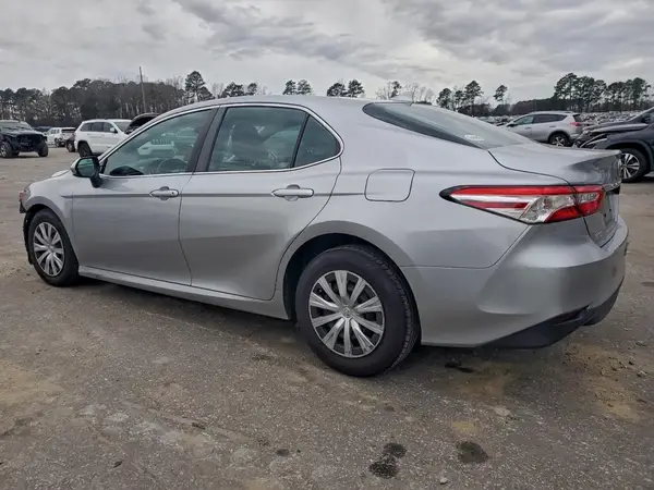 4T1A11AK1LU908487 2020 TOYOTA CAMRY - Image 2