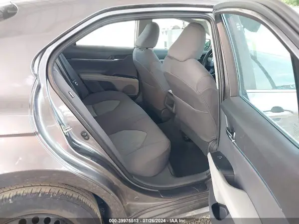 4T1A11AK2LU861163 2020 TOYOTA CAMRY - Image 8