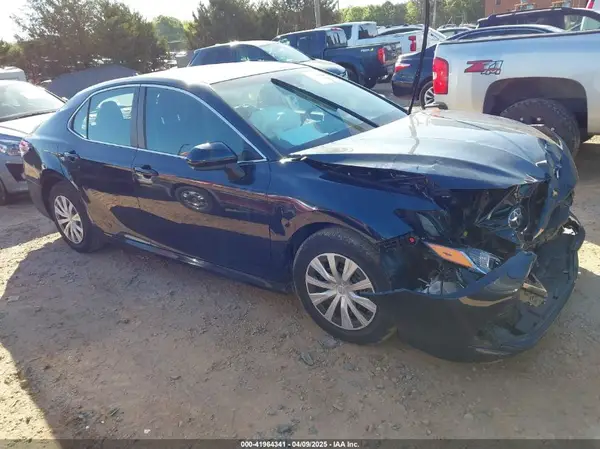 4T1A11AK4LU951771 2020 TOYOTA CAMRY - Image 1