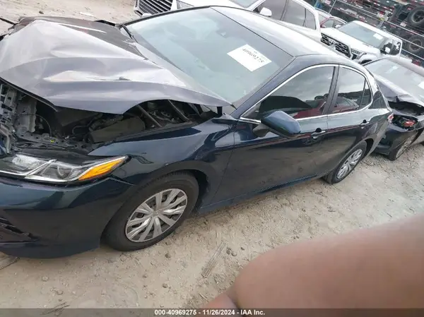 4T1A11AK6LU956695 2020 TOYOTA CAMRY - Image 2
