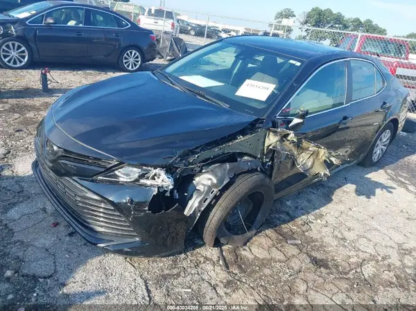 4T1A11AK7LU506120 2020 TOYOTA CAMRY - Image 2