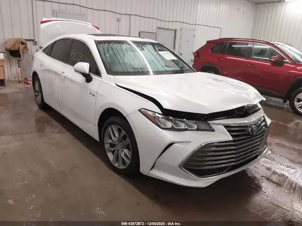 4T1A21FB0LU016981 2020 TOYOTA AVALON - Image 1