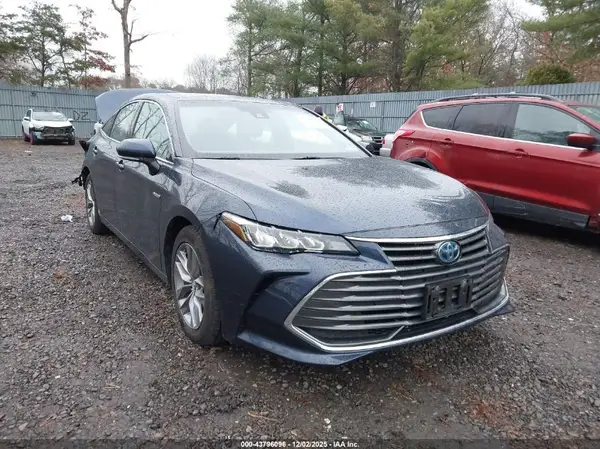 4T1A21FB3LU016747 2020 TOYOTA AVALON - Image 1