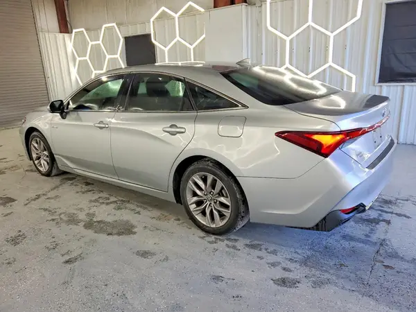 4T1A21FBXLU019239 2020 TOYOTA AVALON - Image 2