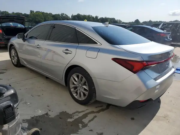 4T1AA1AB0NU014676 2022 TOYOTA AVALON - Image 2