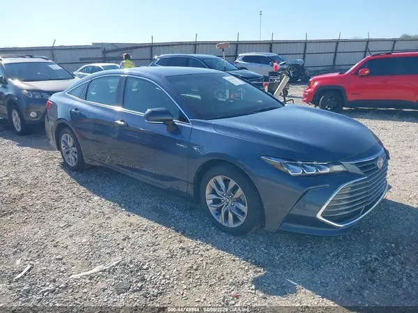 4T1AA1AB1MU004303 2021 TOYOTA AVALON - Image 1
