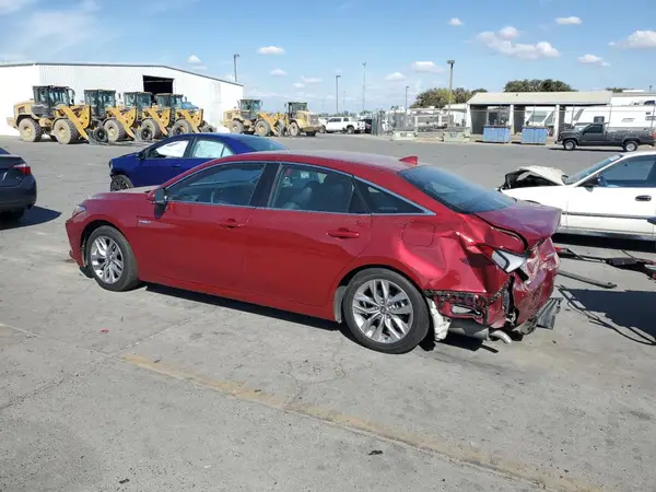 4T1AA1AB3MU010331 2021 TOYOTA AVALON - Image 2