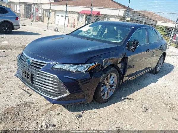 4T1AA1AB5MU001484 2021 TOYOTA AVALON - Image 2