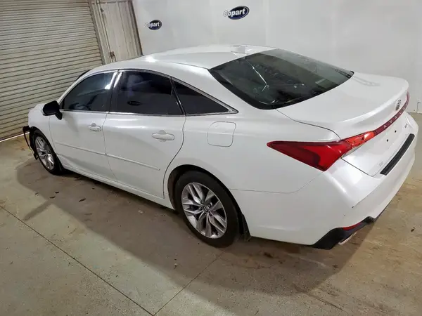 4T1AZ1FB0MU060010 2021 TOYOTA AVALON - Image 2