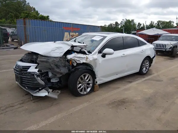 4T1AZ1FB1MU059402 2021 TOYOTA AVALON - Image 2