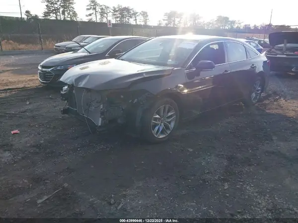 4T1AZ1FB1NU082079 2022 TOYOTA AVALON - Image 2