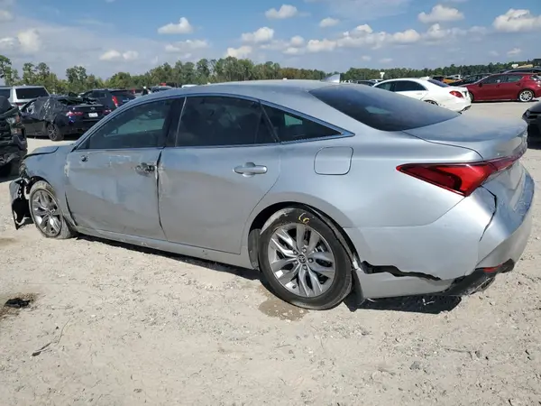 4T1AZ1FB1NU082647 2022 TOYOTA AVALON - Image 2