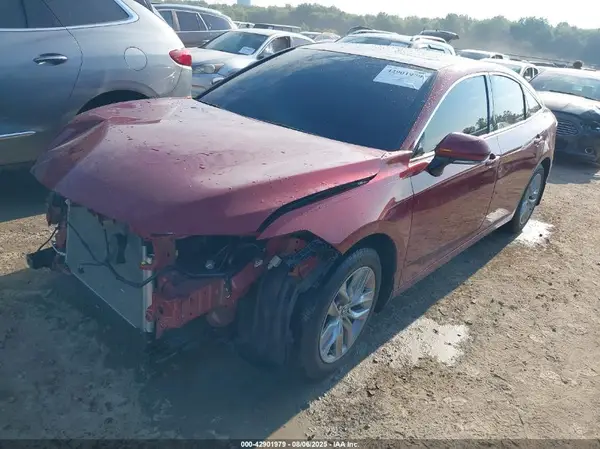 4T1AZ1FB1NU084415 2022 TOYOTA AVALON - Image 2