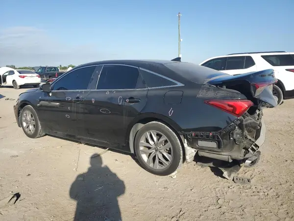4T1AZ1FB3NU076963 2022 TOYOTA AVALON - Image 2