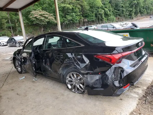 4T1AZ1FB4NU084666 2022 TOYOTA AVALON - Image 2