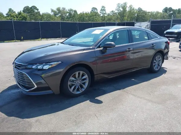 4T1AZ1FB5LU048708 2020 TOYOTA AVALON - Image 2