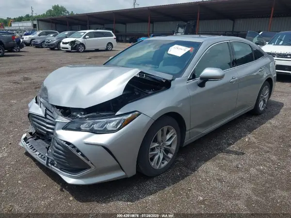 4T1AZ1FB6NU088752 2022 TOYOTA AVALON - Image 2