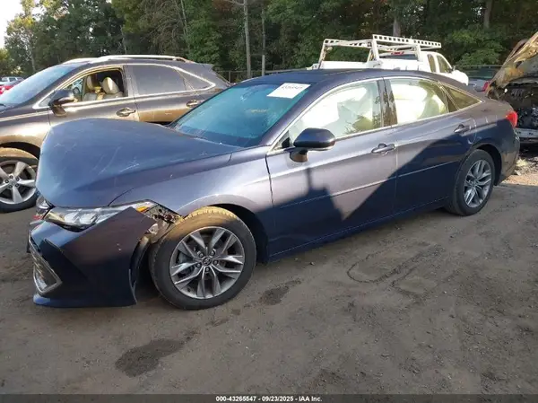 4T1AZ1FB8LU044961 2020 TOYOTA AVALON - Image 2
