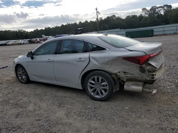 4T1AZ1FB8NU073251 2022 TOYOTA AVALON - Image 2