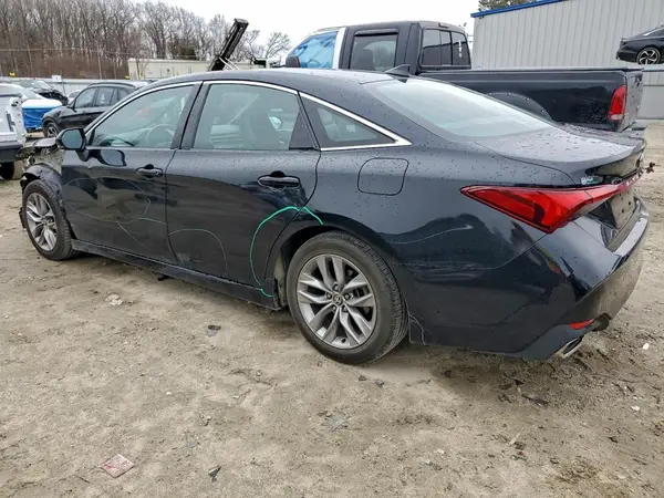 4T1AZ1FBXNU081366 2022 TOYOTA AVALON - Image 2