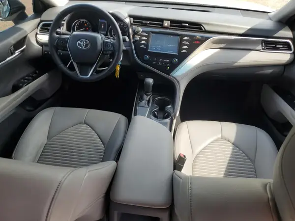 4T1B11HK0JU004735 2018 TOYOTA CAMRY - Image 8