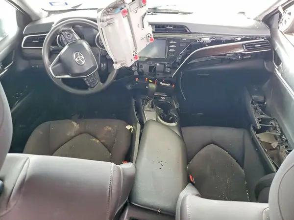 4T1B11HK0JU010700 2018 TOYOTA CAMRY - Image 8