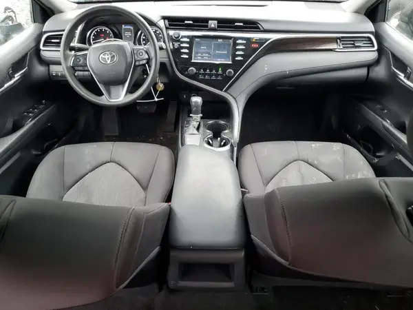4T1B11HK0JU011233 2018 TOYOTA CAMRY - Image 8