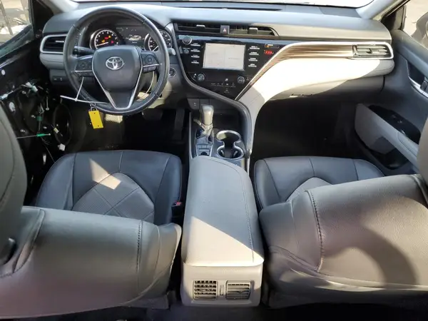 4T1B11HK0JU015394 2018 TOYOTA CAMRY - Image 8