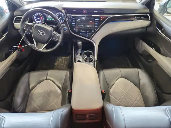 4T1B11HK0JU017243 2018 TOYOTA CAMRY - Image 8