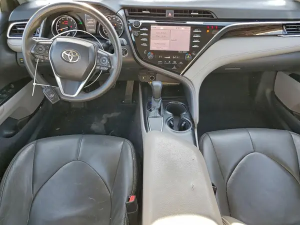 4T1B11HK0JU018814 2018 TOYOTA CAMRY - Image 8