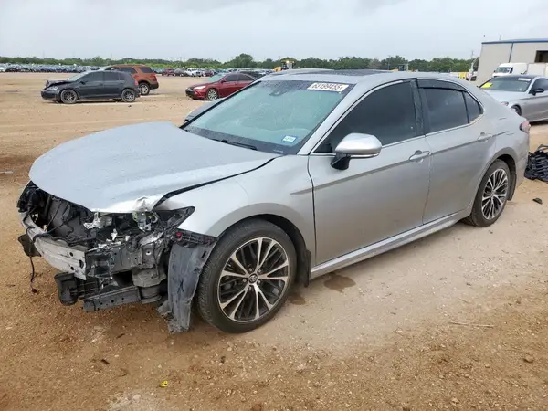 4T1B11HK0JU023169 2018 TOYOTA CAMRY - Image 1