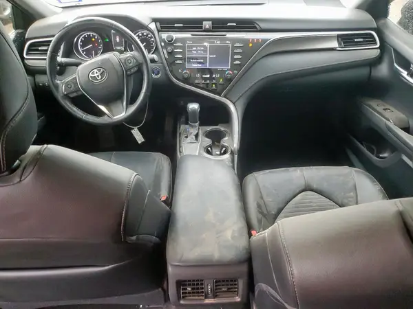 4T1B11HK0JU023169 2018 TOYOTA CAMRY - Image 8