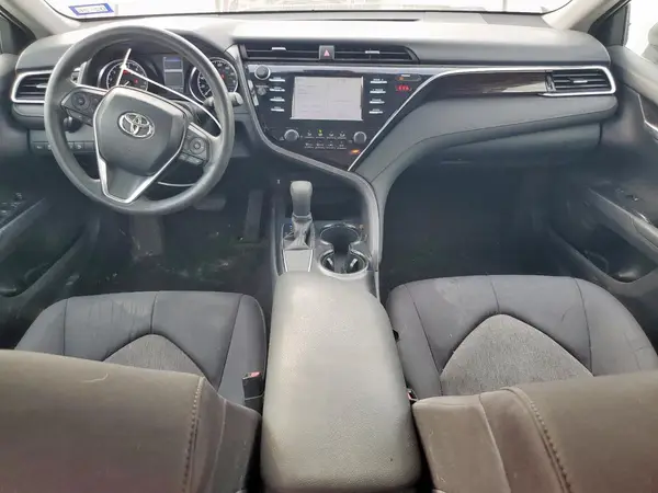 4T1B11HK0JU025469 2018 TOYOTA CAMRY - Image 8