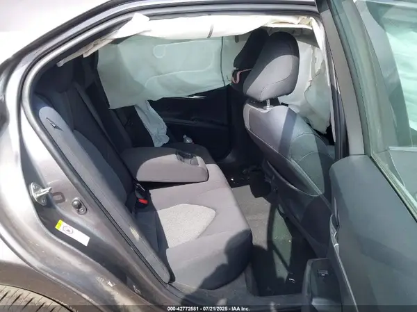 4T1B11HK0JU027478 2018 TOYOTA CAMRY - Image 8